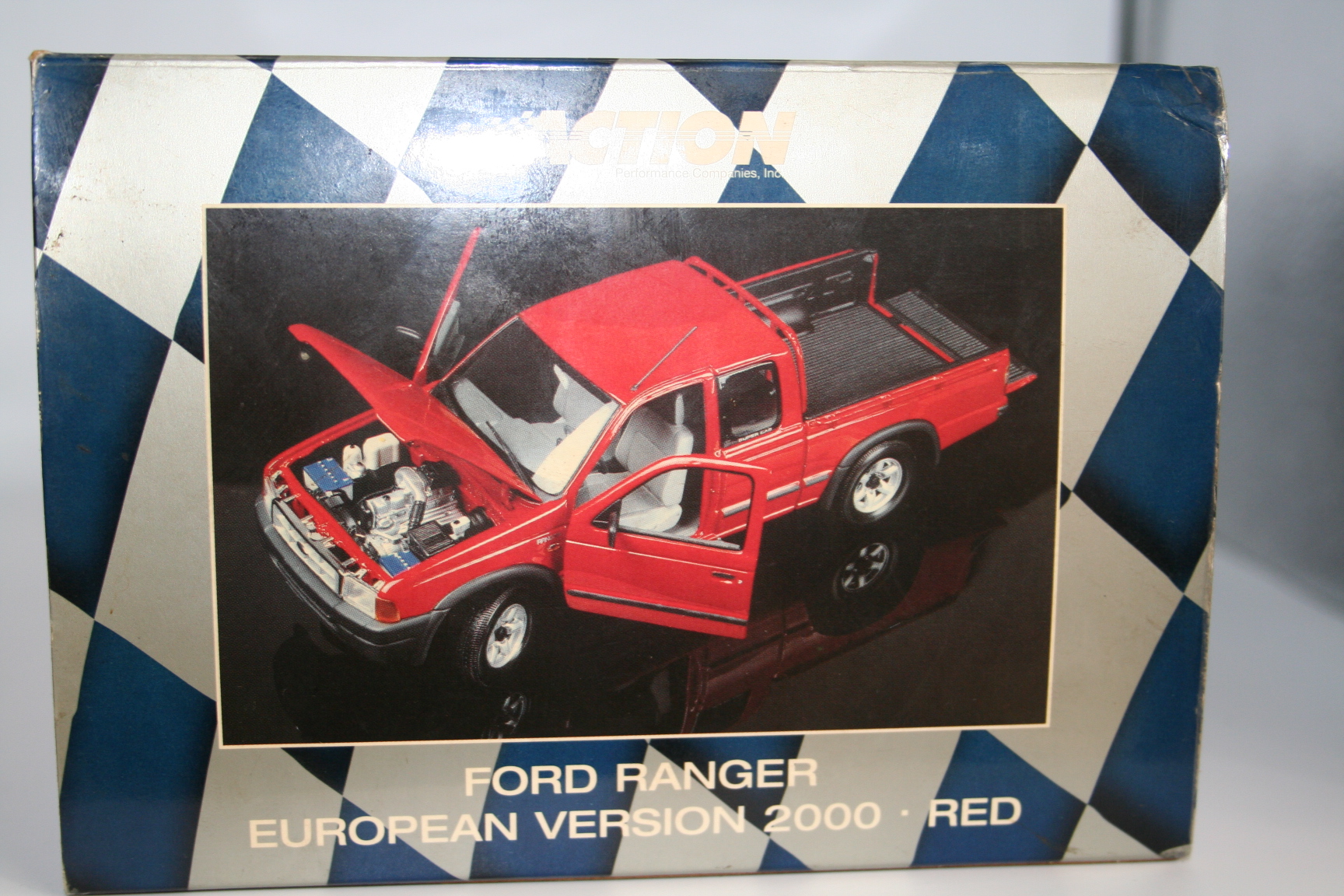 Ford Ranger european vercion red 2000 – CARSNTOY